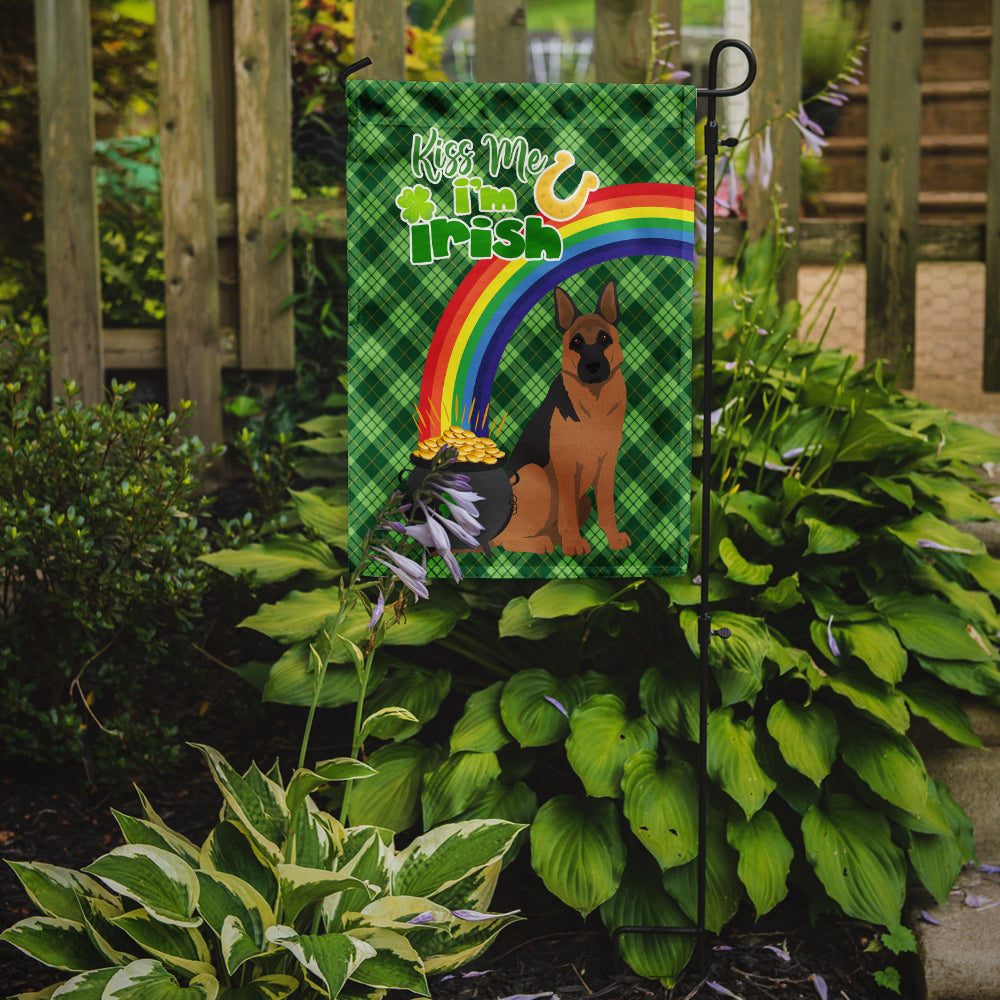 Black and Tan German Shepherd St. Patrick's Garden Flag – "Kiss Me I’m Irish" with Pot of Gold & Rainbow
